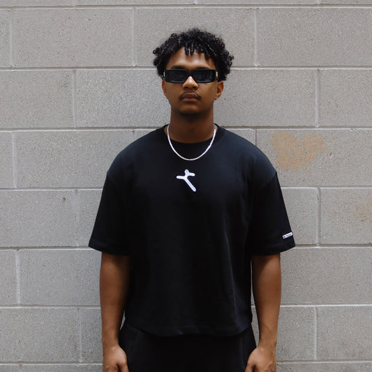"BLACK" BOXY CROP T-SHIRT