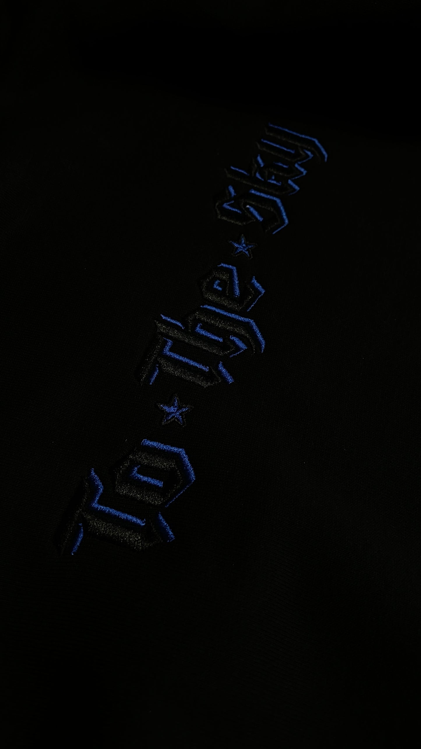 “To The Sky” heavyweight hoodie - Dark black and blue